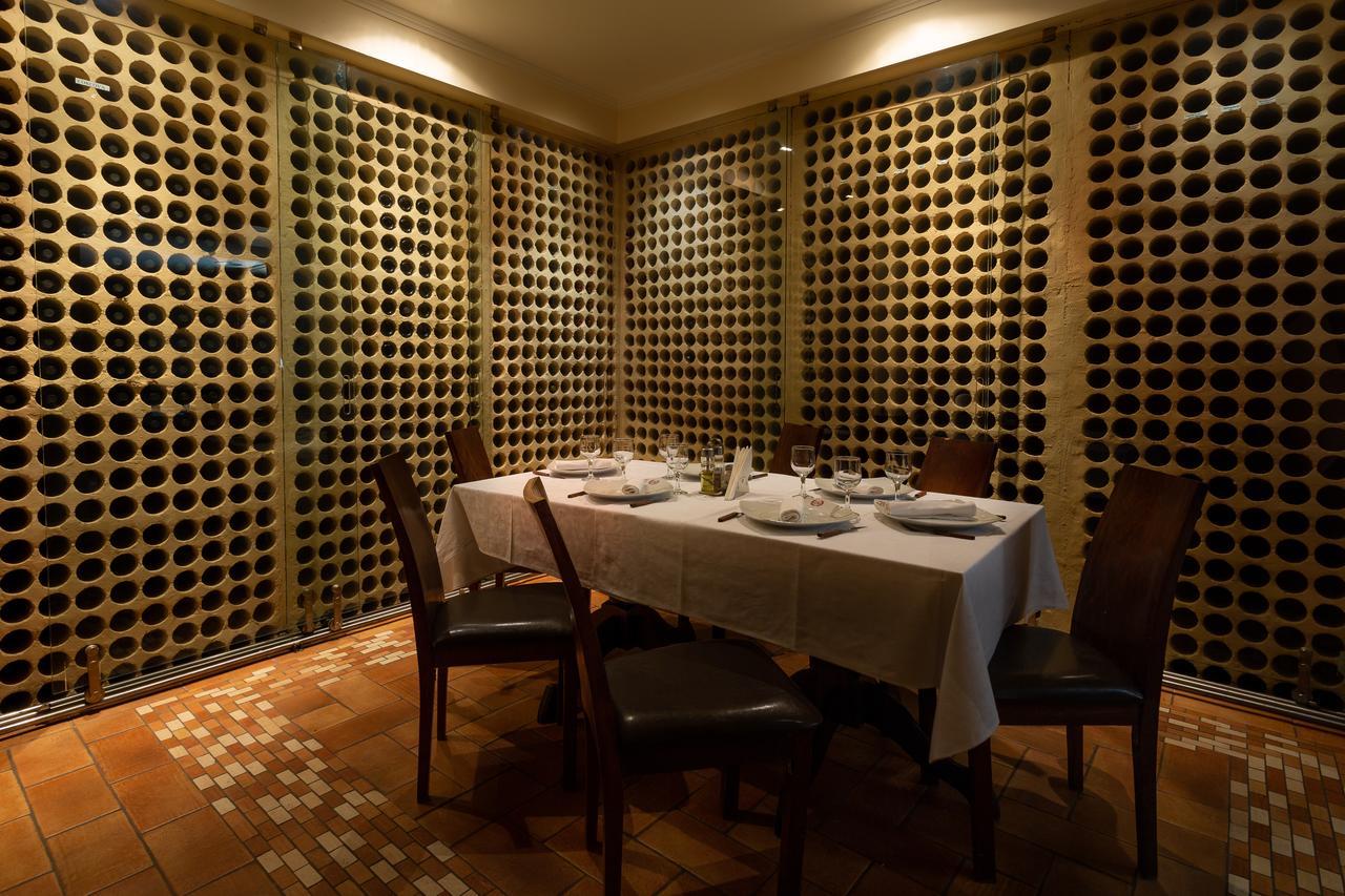 Boutique Hotel Danielescu Târgu Jiu Extérieur photo