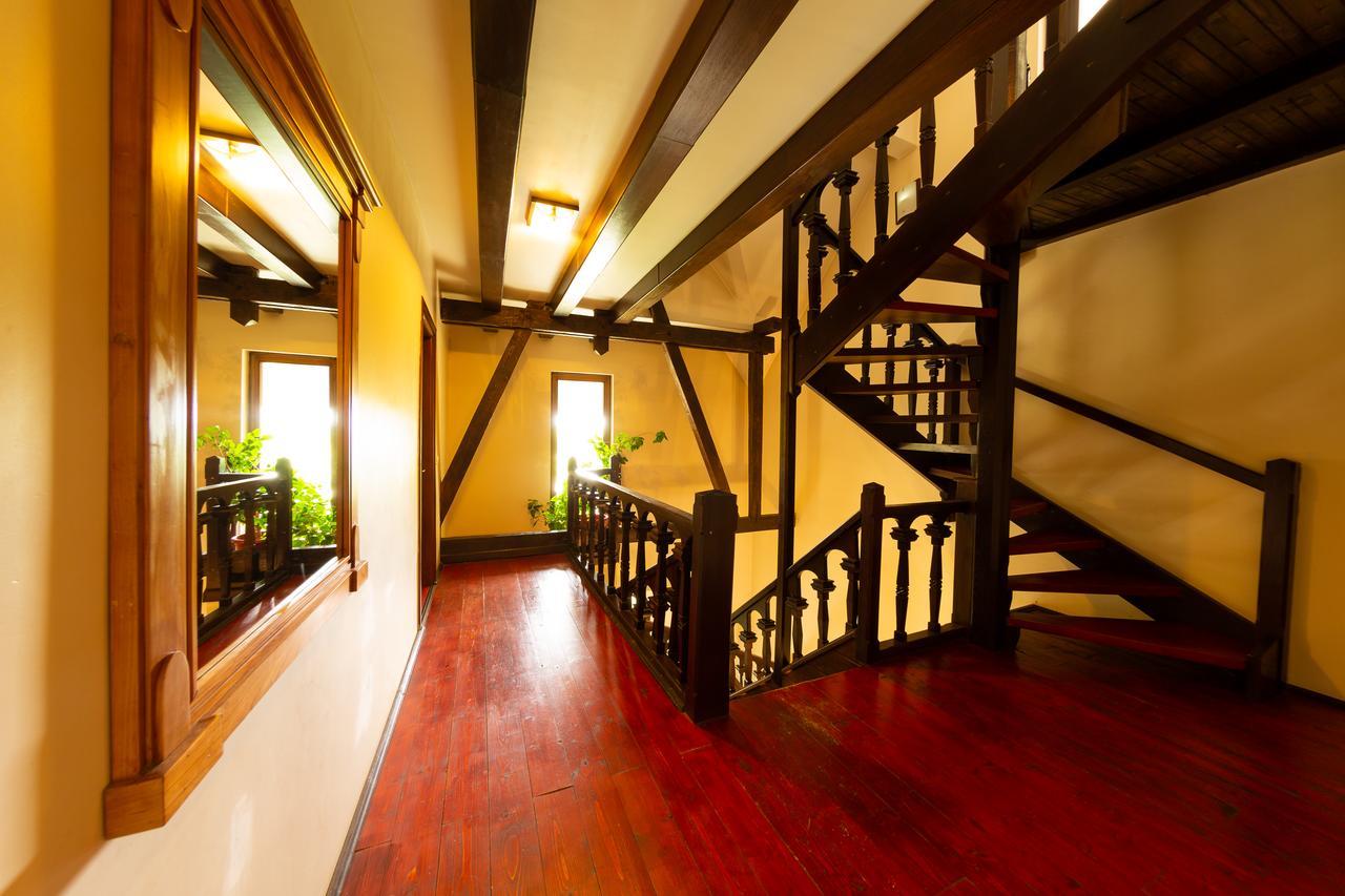 Boutique Hotel Danielescu Târgu Jiu Extérieur photo